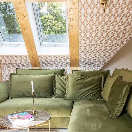 Monte W Centrum Przy Krupowkach Apartzakop * ザコパネ