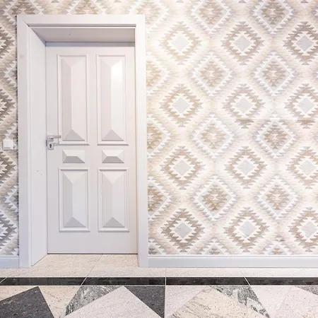 Monte W Centrum Przy Krupowkach Apartzakop アパート ザコパネ